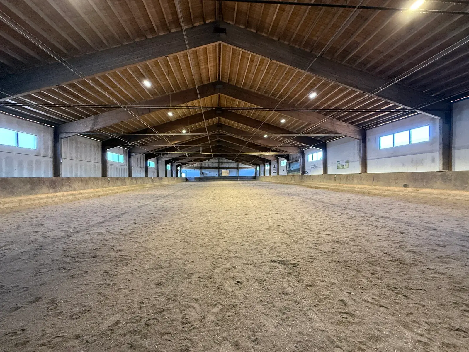 Hallen innvendig sett fra kortenden