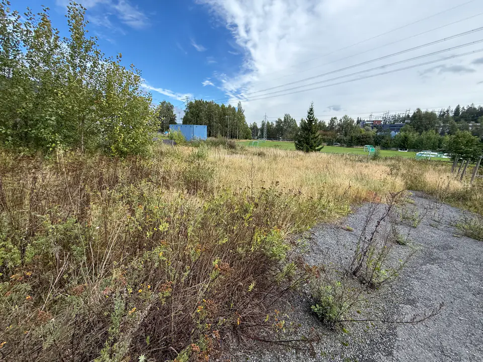 Gårdstunet på Ellingsrud gård som kan disponeres til ulike formål
